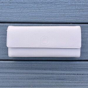 NWOT Pandora Unforgettable Moments Travel Jewelry Clutch